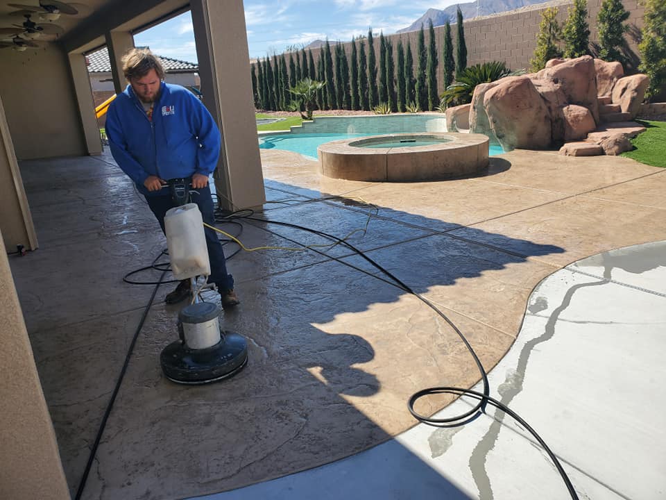 Cleaning Concrete Backyard Patio